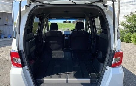 Honda Freed I, 2016 год, 813 000 рублей, 20 фотография