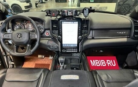 Rambler 1500, 2023 год, 14 000 000 рублей, 8 фотография