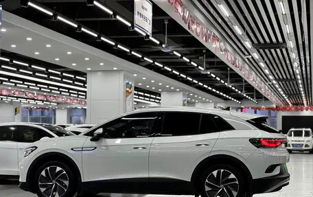 Volkswagen ID.4, 2023 год, 1 850 000 рублей, 4 фотография