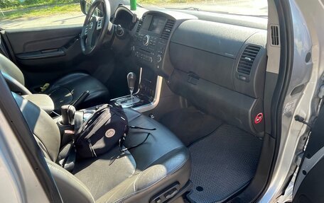 Nissan Pathfinder, 2010 год, 1 690 000 рублей, 7 фотография
