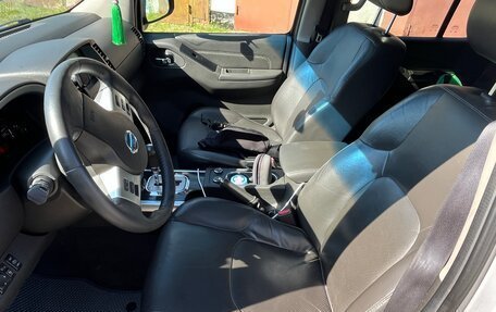 Nissan Pathfinder, 2010 год, 1 690 000 рублей, 12 фотография