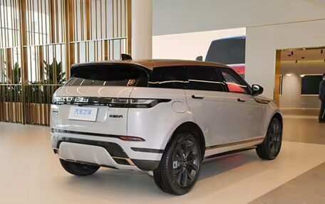 Land Rover Range Rover Evoque II, 2024 год, 4 800 000 рублей, 4 фотография