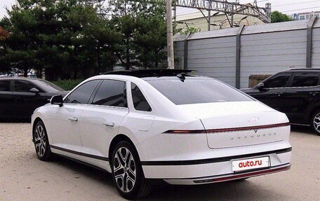 Hyundai Grandeur, 2024 год, 3 650 000 рублей, 3 фотография