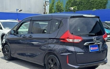 Honda Freed II, 2022 год, 1 400 000 рублей, 3 фотография