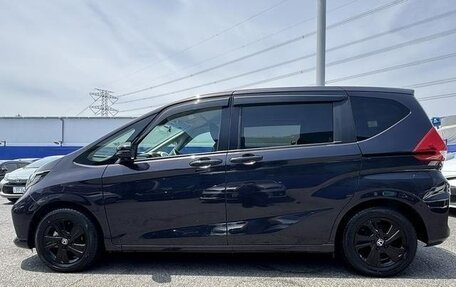 Honda Freed II, 2022 год, 1 400 000 рублей, 17 фотография