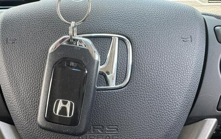 Honda Freed II, 2022 год, 1 400 000 рублей, 27 фотография