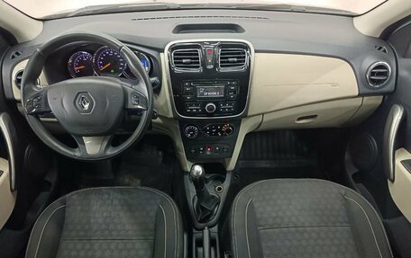 Renault Logan II, 2015 год, 653 000 рублей, 10 фотография