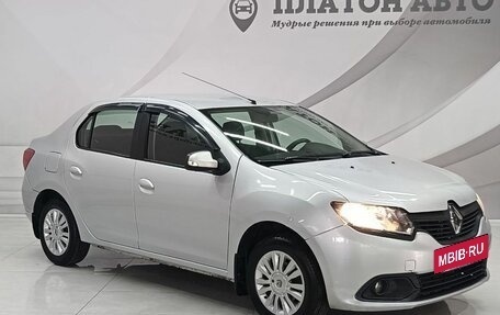 Renault Logan II, 2015 год, 653 000 рублей, 3 фотография