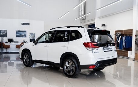 Subaru Forester, 2024 год, 4 990 000 рублей, 8 фотография