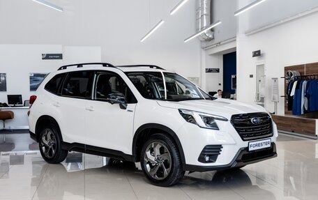 Subaru Forester, 2024 год, 4 990 000 рублей, 6 фотография