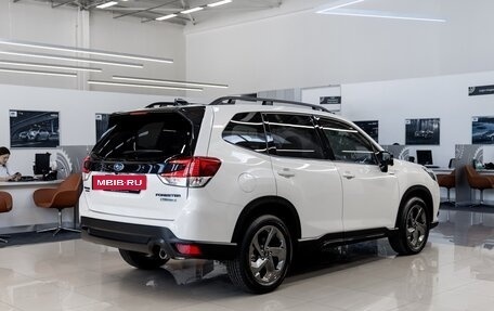 Subaru Forester, 2024 год, 4 990 000 рублей, 10 фотография