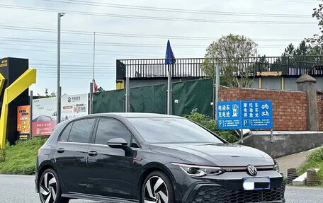 Volkswagen Golf GTI, 2022 год, 2 460 000 рублей, 3 фотография