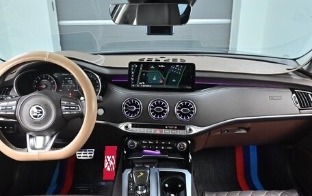 KIA Stinger I, 2022 год, 2 182 000 рублей, 6 фотография