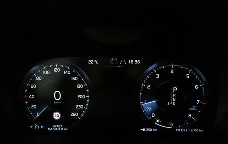 Volvo V60 Cross Country II, 2020 год, 3 829 700 рублей, 12 фотография