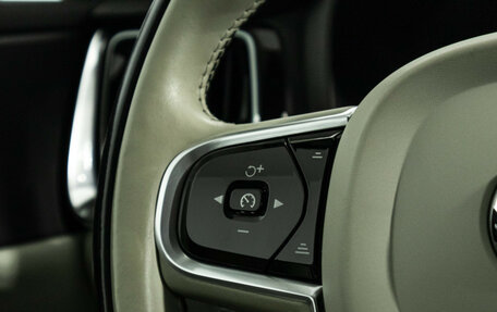 Volvo V60 Cross Country II, 2020 год, 3 829 700 рублей, 22 фотография