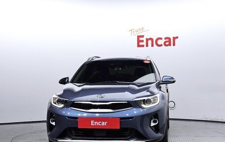 KIA Stonic, 2020 год, 1 070 000 рублей, 2 фотография