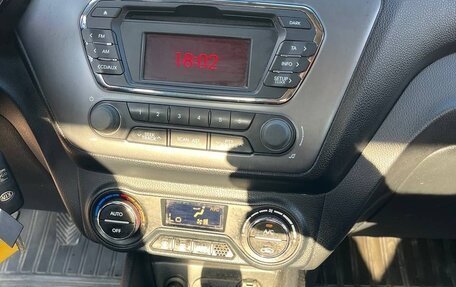KIA Rio III рестайлинг, 2011 год, 460 000 рублей, 8 фотография