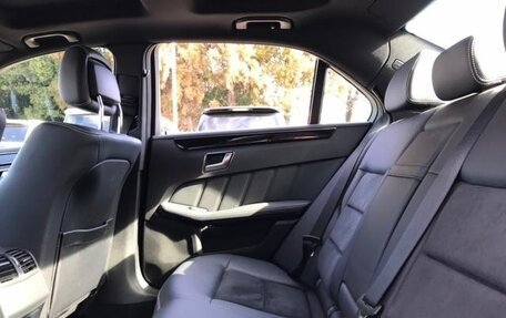 Mercedes-Benz E-Класс, 2013 год, 999 666 рублей, 21 фотография