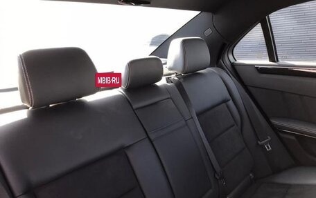 Mercedes-Benz E-Класс, 2013 год, 999 666 рублей, 23 фотография
