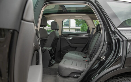 Volkswagen Touareg III, 2025 год, 7 250 000 рублей, 15 фотография