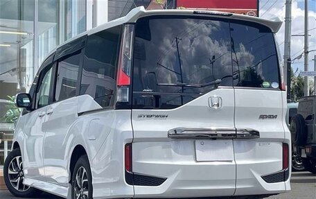 Honda Stepwgn IV, 2021 год, 2 242 000 рублей, 8 фотография