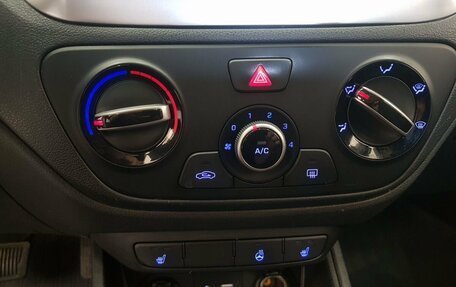 Hyundai Solaris II рестайлинг, 2018 год, 1 199 000 рублей, 9 фотография