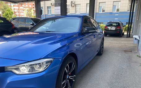 BMW 3 серия, 2017 год, 2 350 000 рублей, 3 фотография