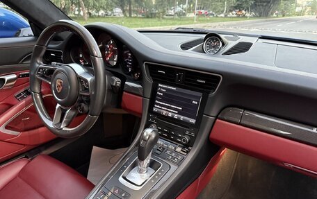 Porsche 911, 2017 год, 10 690 000 рублей, 18 фотография