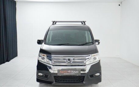 Honda Stepwgn IV, 2013 год, 1 745 000 рублей, 2 фотография