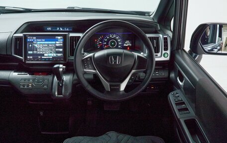 Honda Stepwgn IV, 2013 год, 1 745 000 рублей, 15 фотография