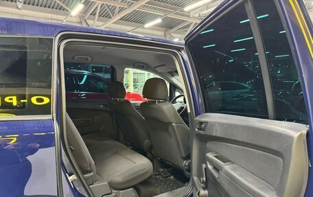 Opel Zafira B, 2008 год, 590 000 рублей, 13 фотография