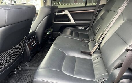 Toyota Land Cruiser 200, 2018 год, 6 200 000 рублей, 11 фотография