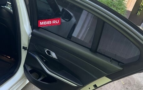 BMW 3 серия, 2019 год, 2 800 000 рублей, 10 фотография