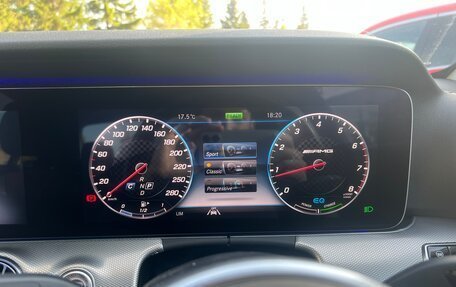 Mercedes-Benz E-Класс, 2019 год, 3 150 000 рублей, 32 фотография
