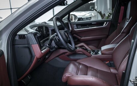 Porsche Cayenne III, 2025 год, 19 000 000 рублей, 13 фотография