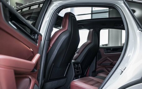 Porsche Cayenne III, 2025 год, 19 000 000 рублей, 19 фотография