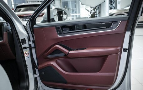 Porsche Cayenne III, 2025 год, 19 000 000 рублей, 22 фотография