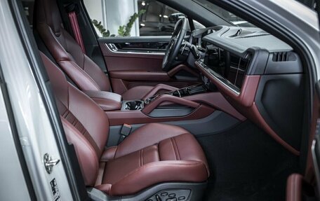 Porsche Cayenne III, 2025 год, 19 000 000 рублей, 23 фотография