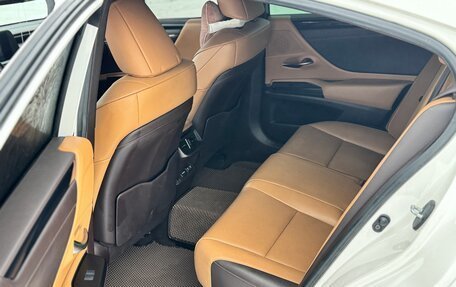 Lexus ES VII, 2018 год, 3 200 000 рублей, 5 фотография