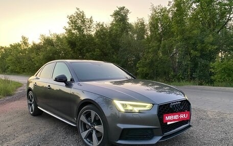 Audi A4, 2018 год, 2 690 000 рублей, 3 фотография