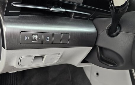 Hyundai Kona, 2024 год, 2 920 000 рублей, 18 фотография