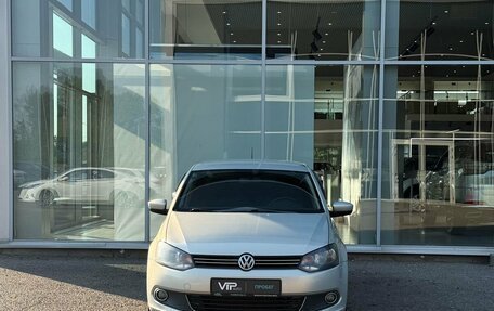 Volkswagen Polo VI (EU Market), 2013 год, 685 000 рублей, 2 фотография