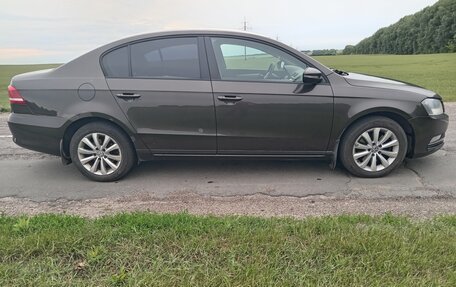 Volkswagen Passat B7, 2014 год, 950 000 рублей, 11 фотография