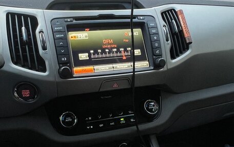 KIA Sportage III, 2011 год, 1 350 000 рублей, 11 фотография