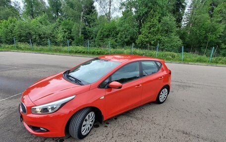 KIA cee'd III, 2014 год, 1 100 000 рублей, 2 фотография