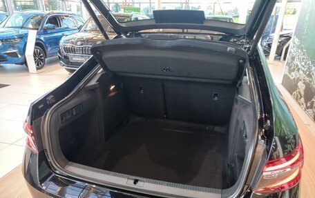 Skoda Superb III рестайлинг, 2024 год, 3 800 000 рублей, 28 фотография