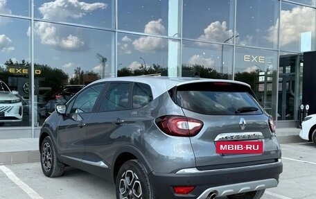 Renault Kaptur I рестайлинг, 2021 год, 1 680 000 рублей, 3 фотография