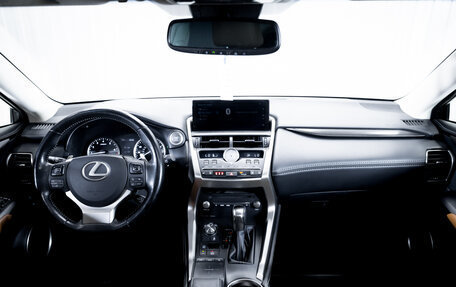 Lexus NX I, 2017 год, 3 500 000 рублей, 14 фотография