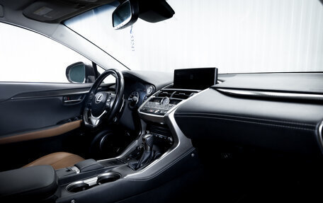Lexus NX I, 2017 год, 3 500 000 рублей, 17 фотография