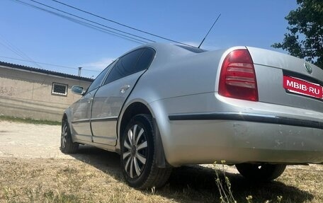 Skoda Superb III рестайлинг, 2004 год, 650 000 рублей, 4 фотография
